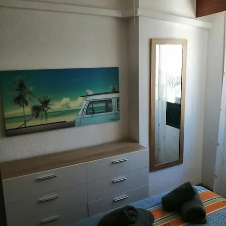 In Rincon De Loix, Levante Beach Apartamento